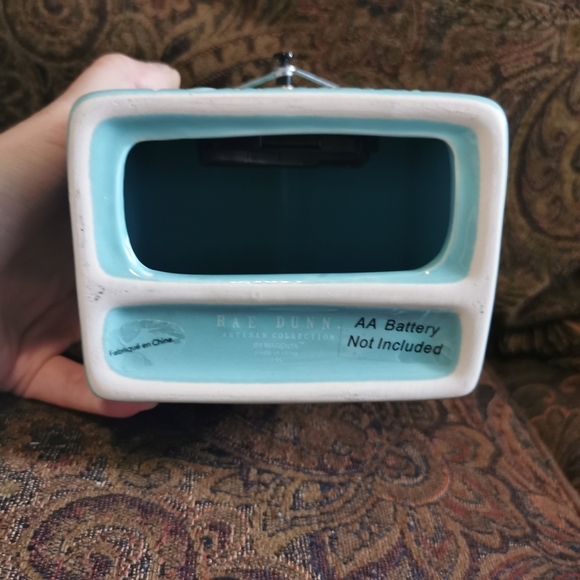 Rae Dunn clock - Picture 3 of 4